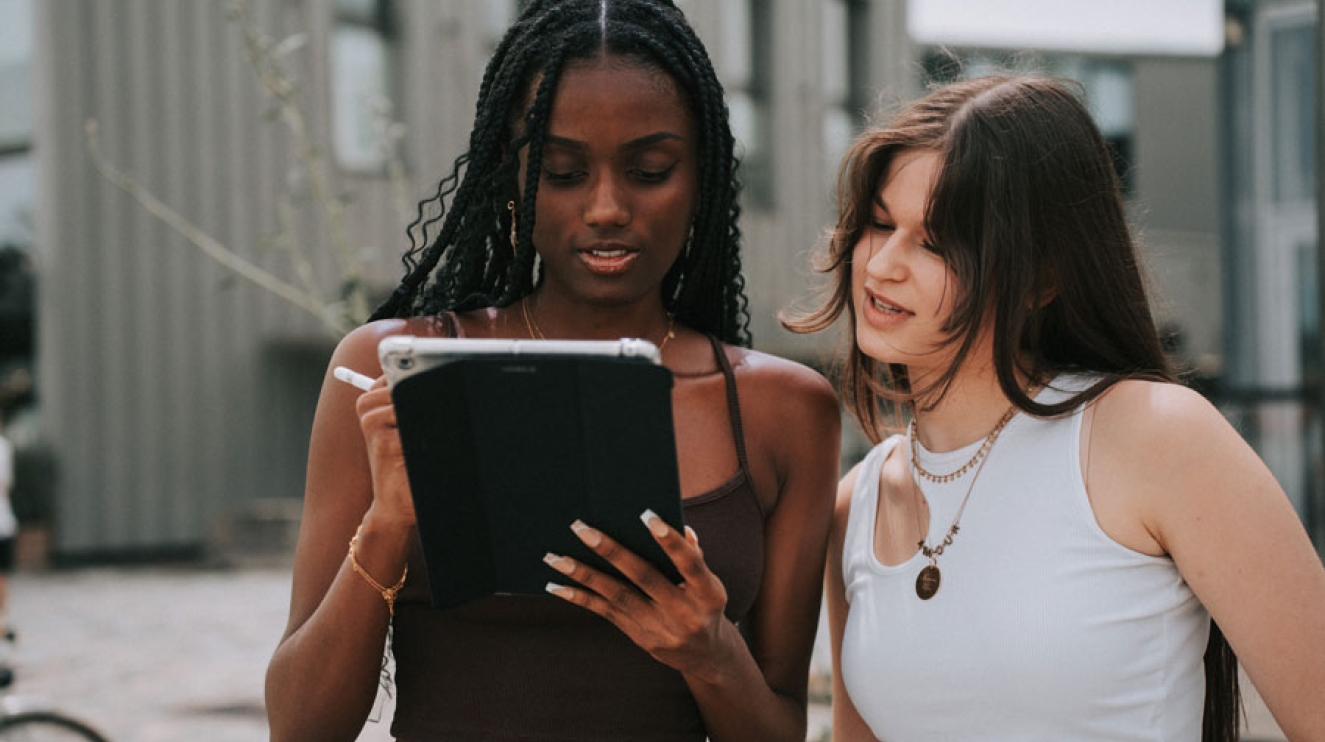 Bachelor ou licence : quelles sont les différences ? dans les campus Digital Campus
