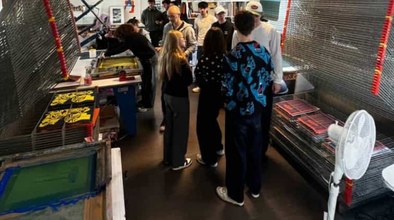 DC3 DAM à Digital Campus à Rennes : quand la direction artistique rencontre la sérigraphie