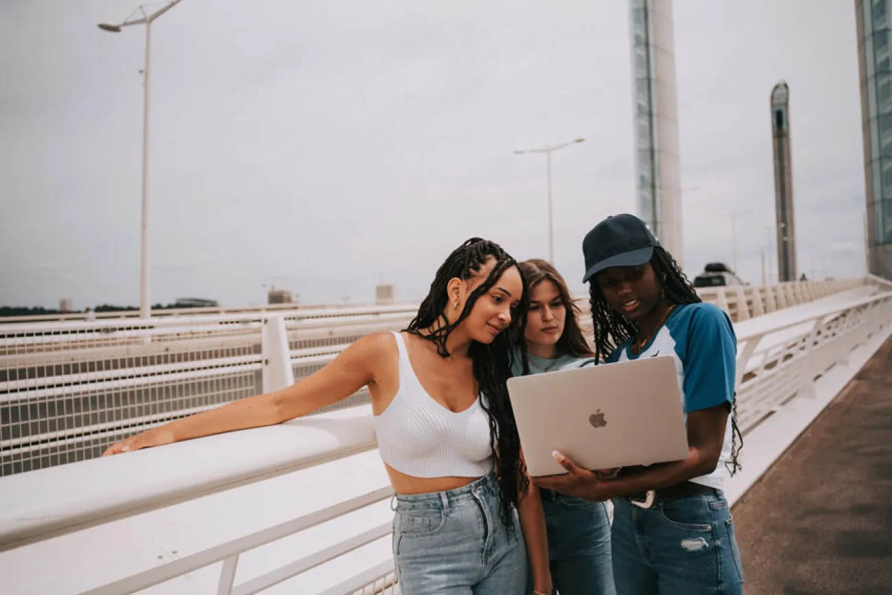 Bachelor ou licence : quelles sont les différences ? dans les campus Digital Campus