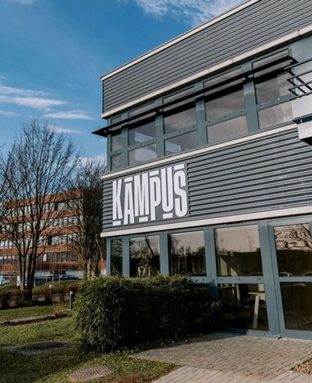 David, étudiant en digital et entrepreneur — campus dans les campus Digital Campus