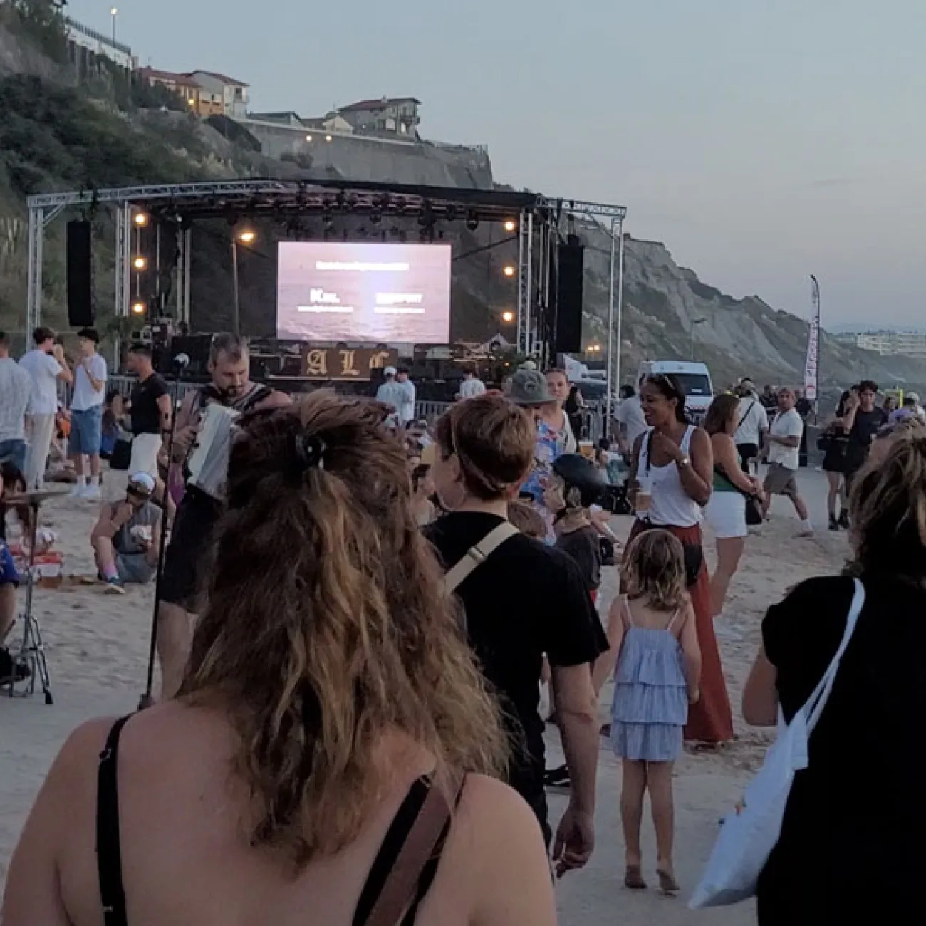 Retour sur un festival les pieds dans le sable — étudiant au campus Digital Campus de Biarritz
