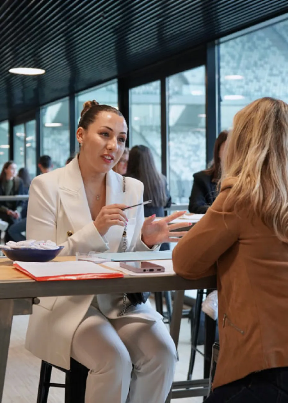 Job Dating 2025 : en mai, décrocher votre alternance dans les campus Digital Campus