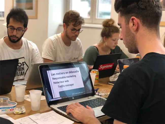 Qu’est-ce qu’une école du web ? dans les campus Digital Campus