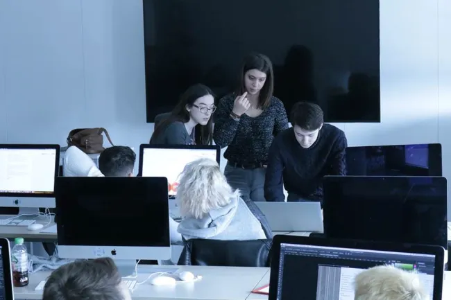 Les métiers les mieux payés dans le digital ! — campus dans les campus Digital Campus