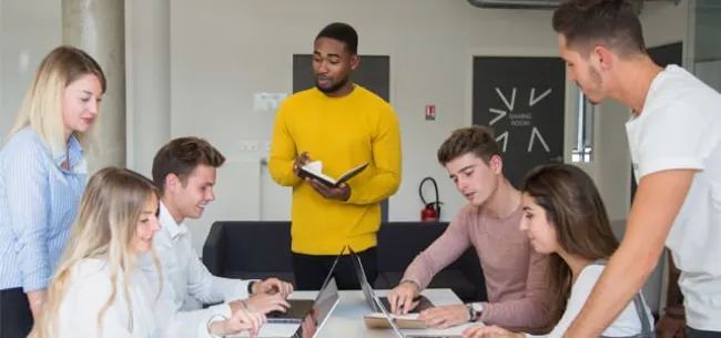 Les DC Teach au Campus Enova à Toulouse — école, web