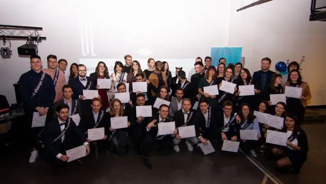 Une édition exceptionnelle #4 pour la grande cérémonie de remise des diplômes LE BAL NUMERIQUE au campus Digital Campus de…